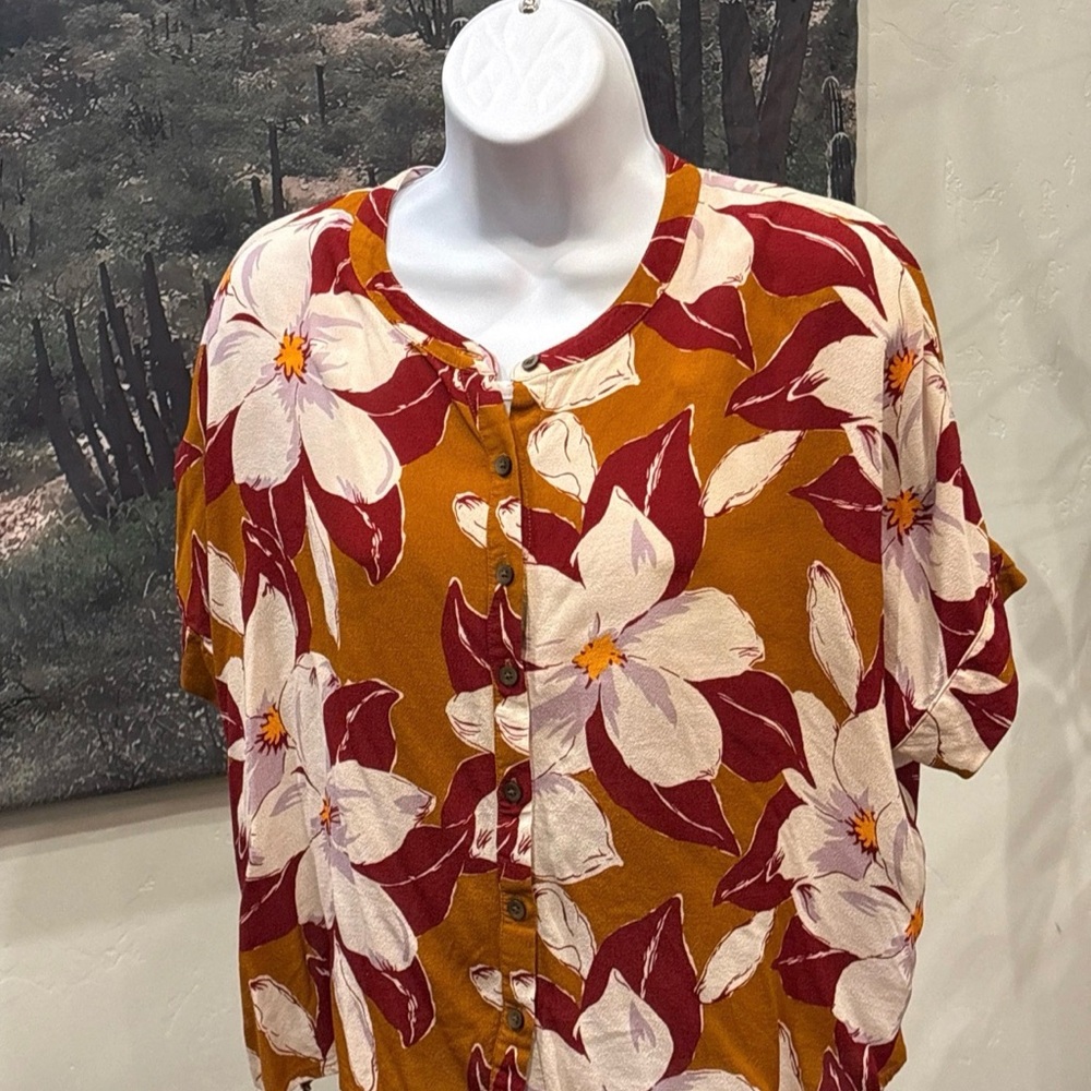 Madewell getaway oversized button down  shirt. Island Magnolia